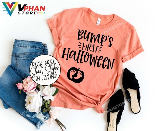 Bump’s First Halloween Shirt Pregnancy Announcement Tee Cute Family Couple New Mommy Daddy Pumpkin T-Shirt