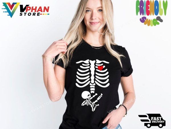 Skeleton Baby Karate Kick Funny Halloween Maternity Pregnant Pregnancy T-Shirt