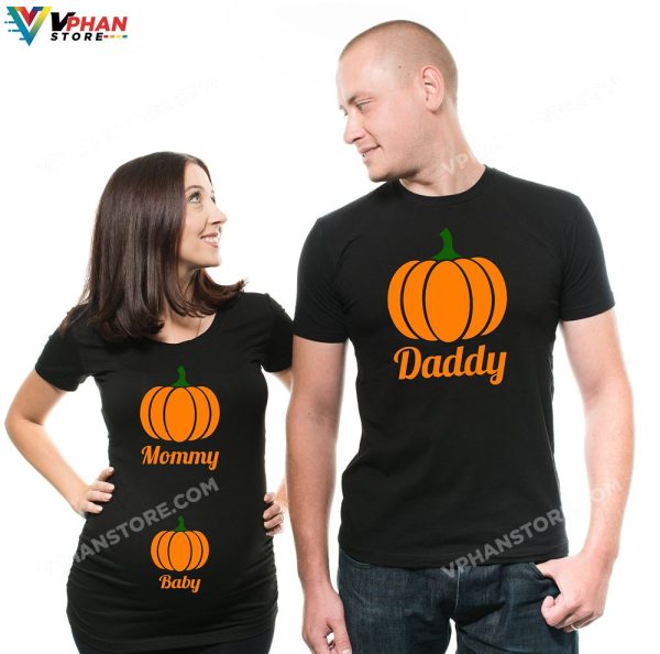 Daddy Mommy Pumpkin Funny Pregnant Couple Halloween Costumes Matching Maternity T-Shirt