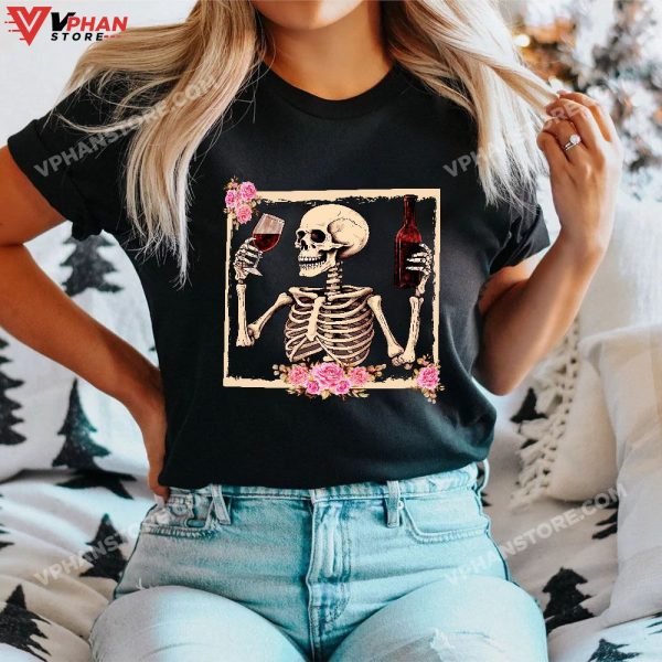 Halloween Funny Hallo Wine Floral Skeleton Drinking Wine T-Shirt