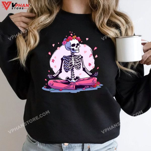 Halloween Meditating Skeleton Funny Freaky Yoga Gift, Skeleton Costume