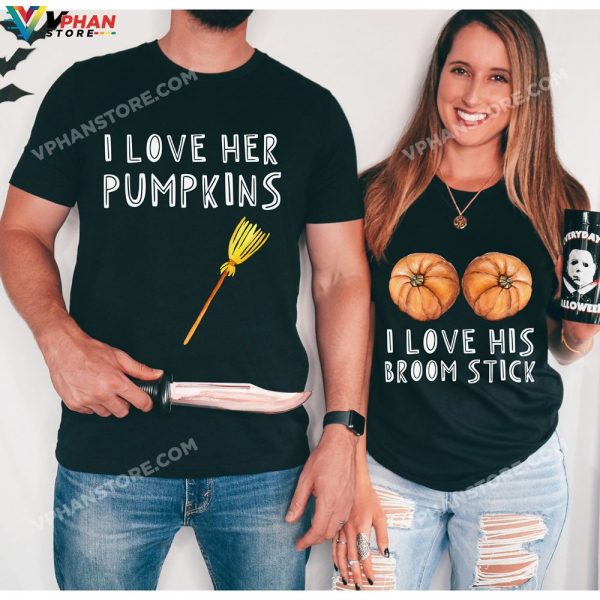 I Love Her Pumpkins His Broom Stick Couples Halloween Costumes Matching Halloween Party T-Shirt