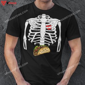 Mens Halloween Dad Skeleton Taco Belly Funny Pregnancy Couple Men T Shirt 1