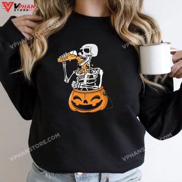 Skeleton Drinking Beer Funny Pumpkin Halloween Costume Jack O Lantern T-Shirt