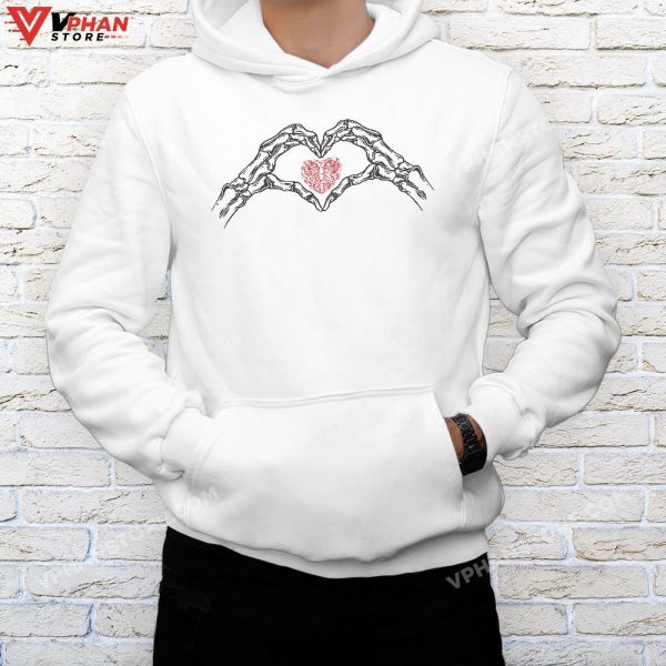 Skeleton Hand Heart Bones Funny Halloween Women Men T-Shirt