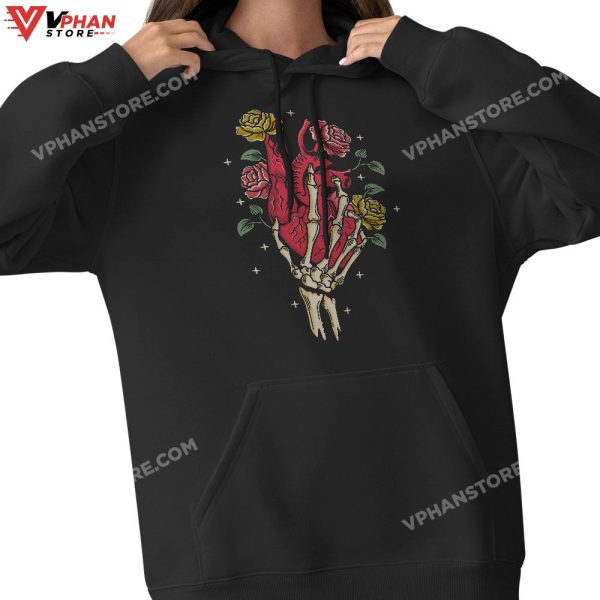 Skeleton Hand Heart Lazy Halloween Costume Skull Bones T-Shirt