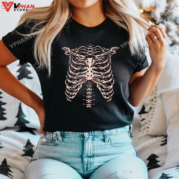 Skeleton Heart Rib Cage X-Ray Adult Kids Funny Halloween T-Shirt