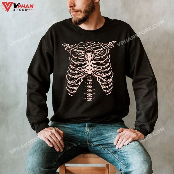 Skeleton Heart Rib Cage X-Ray Adult Kids Funny Halloween T-Shirt