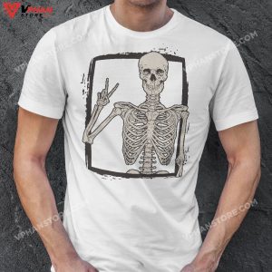 Skeleton Peace Sign Skull Halloween Grunge Alt Aesthetic T Shirt 1