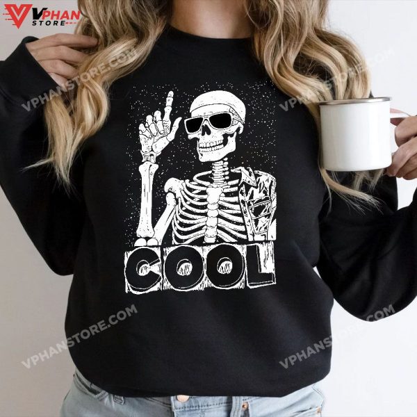 Cool Rock Music Rocker T-Shirt, Skeleton Rock Hand Halloween Costume