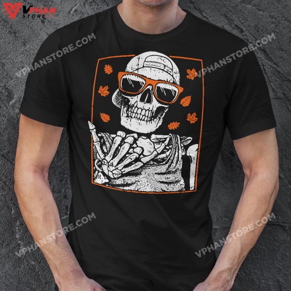 Vintage Halloween Skeleton Rock On Hand, Skeleton Men Boys T-Shirt