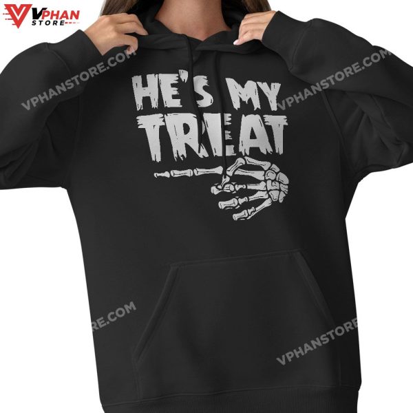 Womens He’s My Treat Skeleton Matching Couple Halloween Costume T-Shirt