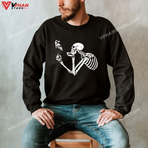 Retro Skeleton Halloween Costume Funny Scary Skull Crow T-Shirt