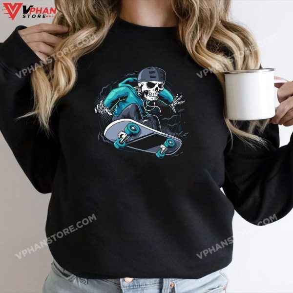 Skateboarding Skeleton Funny Skater Skate Board Halloween T-Shirt