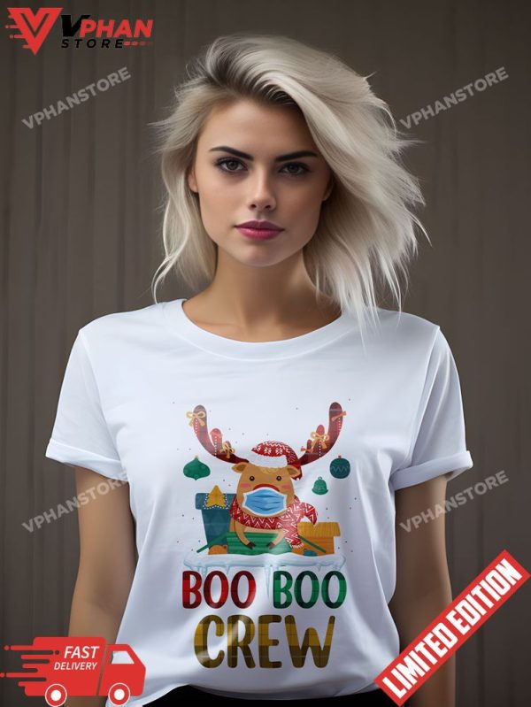 Boo Boo Crew Nurse Reindeer Buffalo Plaid Christmas Nurse T-Shirt