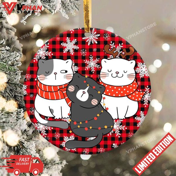 Christmas Funny Cats Round Ornament