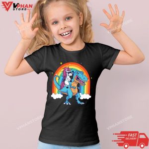 Kid Black Unicorn Riding T rex Dinosaur Boys Girls Men Women Rainbow T Shirt