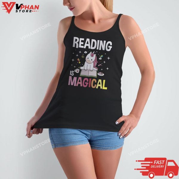 Unicorn Reading Magical Book Lover Bookworm Girls Librarian T-Shirt