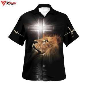 The Light Shines In The Darkness Lion Cross Christian Gift Hawaiian Shirt 1